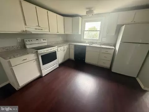 Kitchen - 7879 Chalice Rd, Severn, MD 21144 photo 1 of 1