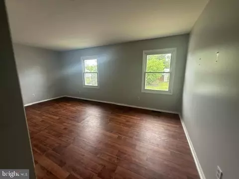 Living - 7879 Chalice Rd, Severn, MD 21144 photo 4 of 6