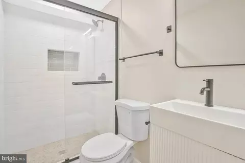 Bath - 1407 Gesna Dr, Hanover, MD 21076 photo 2 of 3