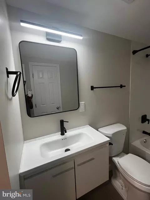 Bath - 1407 Gesna Dr, Hanover, MD 21076 photo 5 of 13