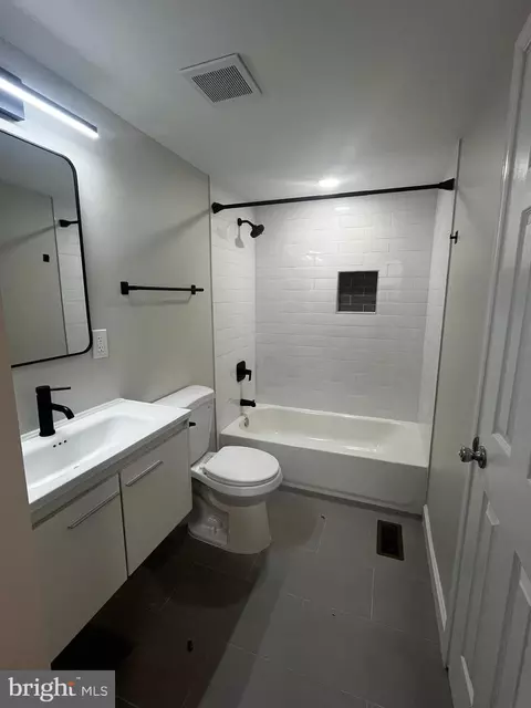 Bath - 1407 Gesna Dr, Hanover, MD 21076 photo 4 of 13