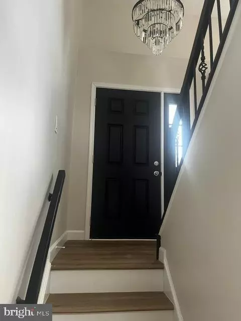Entry Way - 1407 Gesna Dr, Hanover, MD 21076 photo 9 of 12