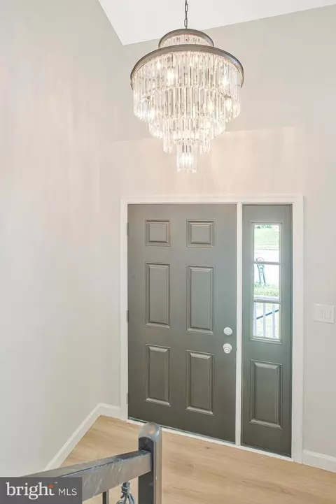Entry Way - 1407 Gesna Dr, Hanover, MD 21076 photo 2 of 6