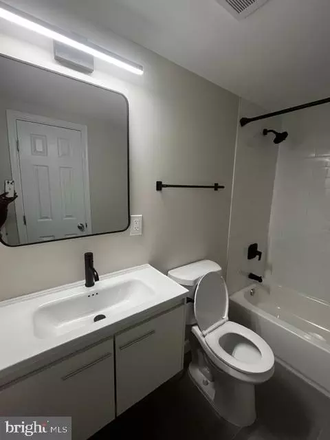 Bath - 1407 Gesna Dr, Hanover, MD 21076 photo 17 of 17