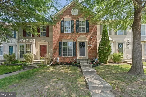 Exterior - 1504 Falling Brook Ct, Odenton, MD 21113 photo 2 of 8
