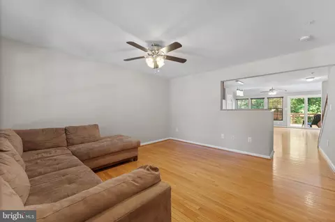 Living - 1504 Falling Brook Ct, Odenton, MD 21113 photo 1 of 8