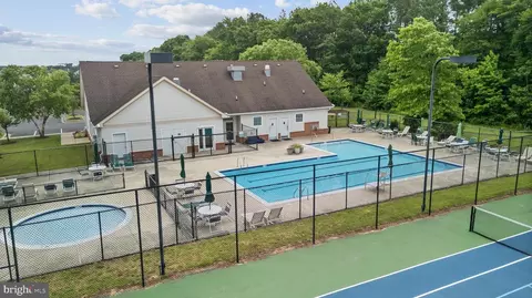 View/Area - 1504 Falling Brook Ct, Odenton, MD 21113 photo 1 of 4