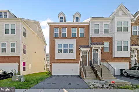 7715 Cresap Ln, Hanover, MD 21076