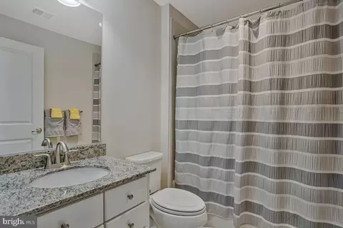Bath - 214 Treyburn Way, Arnold, MD 21012 photo 3 of 3