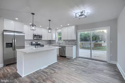 Kitchen - 7518 Harmans Rd, Harmans, MD 21077 photo 1 of 4