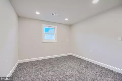 Bedroom - 7518 Harmans Rd, Harmans, MD 21077 photo 3 of 5
