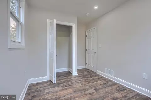 Entry Way - 7518 Harmans Rd, Harmans, MD 21077 photo 6 of 8