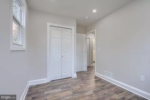 Entry Way - 7518 Harmans Rd, Harmans, MD 21077 photo 5 of 8