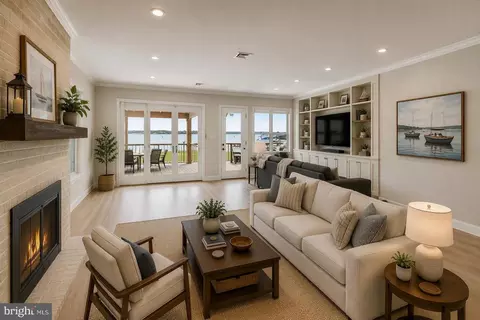 Living - 3440 S River Ter, Edgewater, MD 21037 photo 1 of 2
