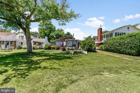Exterior - 3440 S River Ter, Edgewater, MD 21037 photo 9 of 10