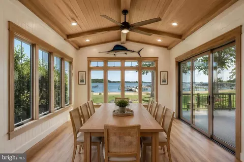 Dining - 3440 S River Ter, Edgewater, MD 21037 photo 1 of 2