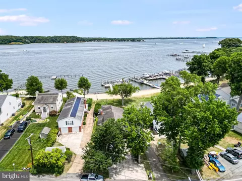 View/Area - 3440 S River Ter, Edgewater, MD 21037 photo 3 of 9
