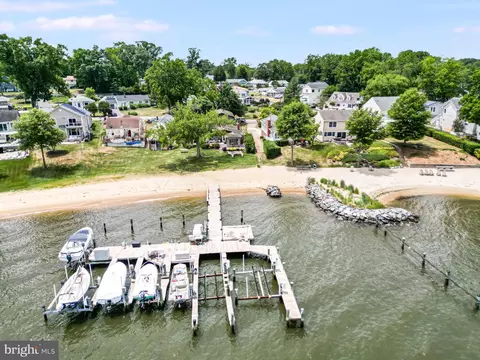 View/Area - 3440 S River Ter, Edgewater, MD 21037 photo 8 of 9