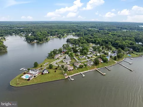 View/Area - 812 Bay View Dr, Deale, MD 20751 photo 3 of 14