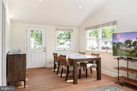 Dining - 812 Bay View Dr, Deale, MD 20751 photo 1 of 1