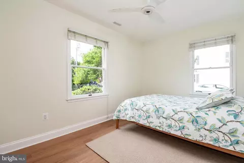 Bedroom - 812 Bay View Dr, Deale, MD 20751 photo 1 of 7