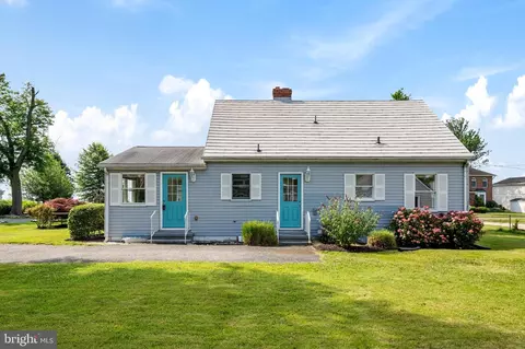 Exterior - 812 Bay View Dr, Deale, MD 20751 photo 4 of 6