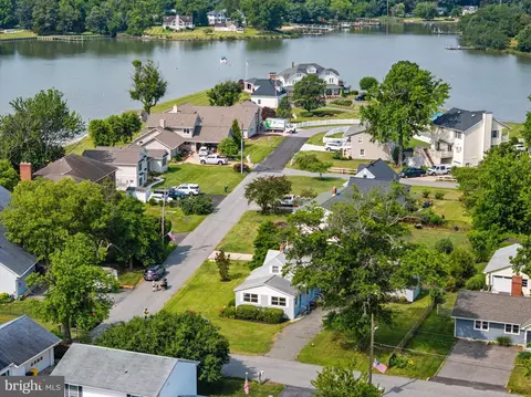 View/Area - 812 Bay View Dr, Deale, MD 20751 photo 5 of 14