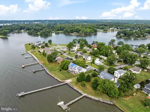 View/Area - 812 Bay View Dr, Deale, MD 20751 photo 9 of 14