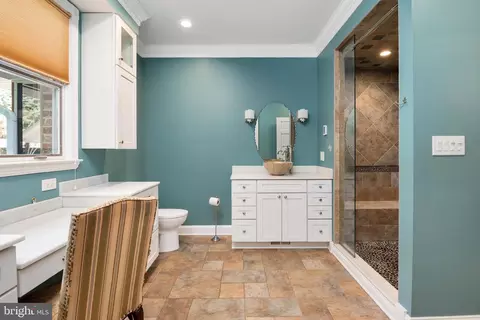 Bath - 6456 Meadowlark Dr, Dunkirk, MD 20754 photo 2 of 7