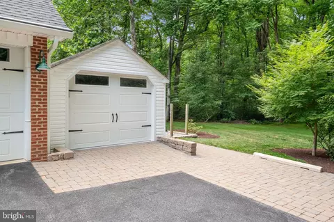 Exterior - 6456 Meadowlark Dr, Dunkirk, MD 20754 photo 18 of 27