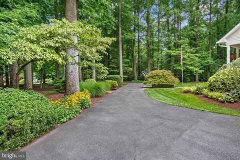 Exterior - 6456 Meadowlark Dr, Dunkirk, MD 20754 photo 17 of 27