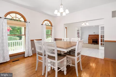 Dining - 6456 Meadowlark Dr, Dunkirk, MD 20754 photo 1 of 1