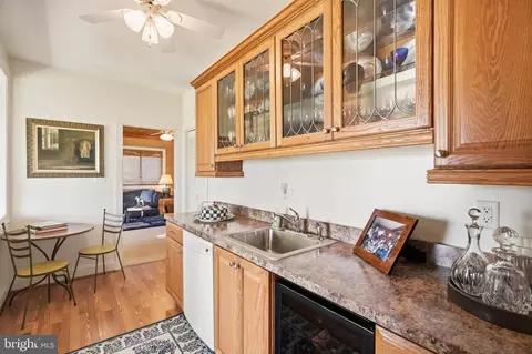 Kitchen - 3689 1st Ave, Edgewater, MD 21037 photo 2 of 2
