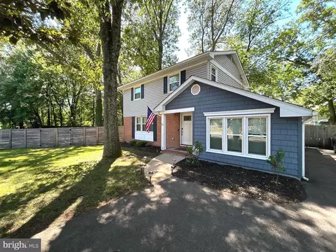 252 Magothy Bridge Rd, Pasadena, MD 21122
