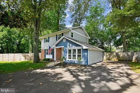 Exterior - 252 Magothy Bridge Rd, Pasadena, MD 21122 photo 3 of 6