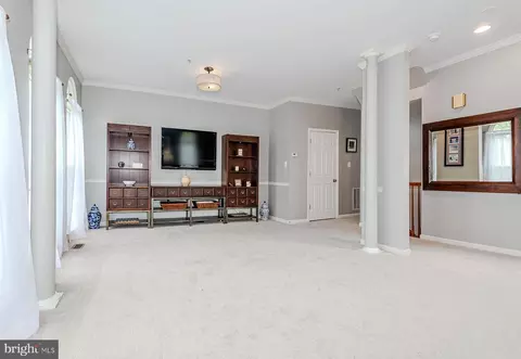 Living - 1329 Peppertree Ct, Crofton, MD 21114 photo 5 of 6