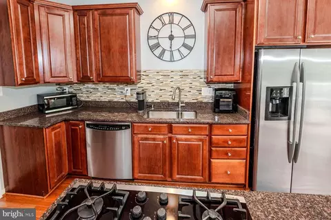 Kitchen - 1329 Peppertree Ct, Crofton, MD 21114 photo 1 of 4