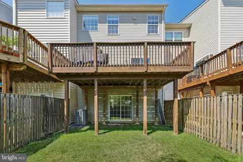 Exterior - 1035 Railbed Dr, Odenton, MD 21113 photo 7 of 8