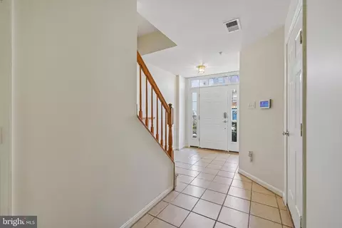 Entry Way - 1035 Railbed Dr, Odenton, MD 21113 photo 3 of 4