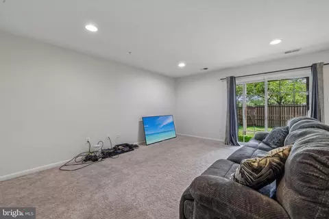 Living - 1035 Railbed Dr, Odenton, MD 21113 photo 1 of 1