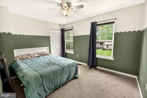 Bedroom - 3847 Holly Dr, Edgewater, MD 21037 photo 3 of 5