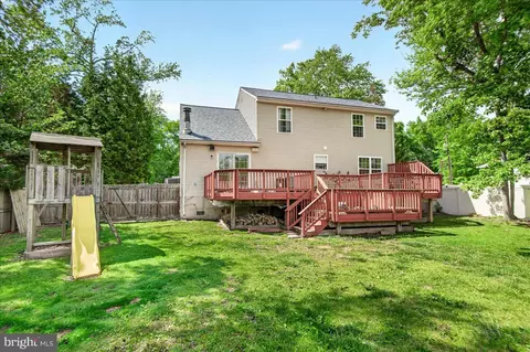 Exterior - 3847 Holly Dr, Edgewater, MD 21037 photo 13 of 16