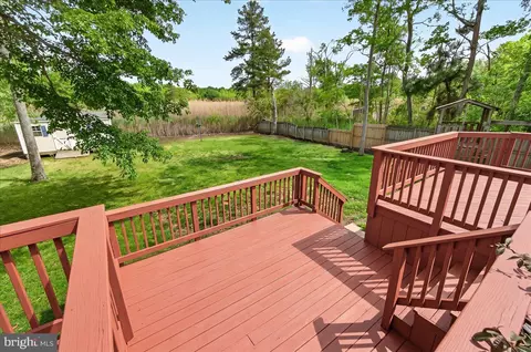 Exterior - 3847 Holly Dr, Edgewater, MD 21037 photo 9 of 16