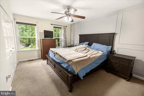 Bedroom - 3847 Holly Dr, Edgewater, MD 21037 photo 4 of 5