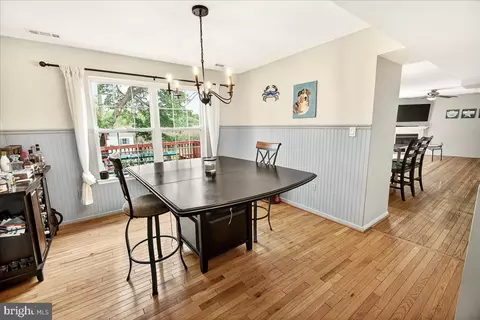 Dining - 3847 Holly Dr, Edgewater, MD 21037 photo 3 of 4