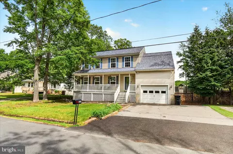 Exterior - 3847 Holly Dr, Edgewater, MD 21037 photo 15 of 16