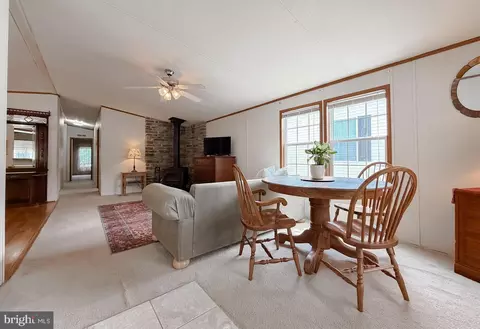 309 Berts Dr, Lothian, MD 20711 photo 6