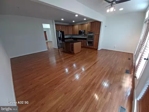 Living - 7232 Fair Oak Dr, Hanover, MD 21076 photo 4 of 4