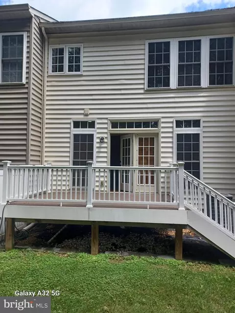 Exterior - 7232 Fair Oak Dr, Hanover, MD 21076 photo 2 of 3
