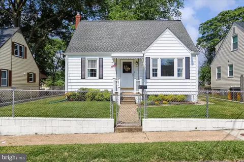 4 Baltimore Ave, Glen Burnie, MD 21061